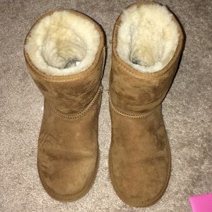 Short chestnut original uggs